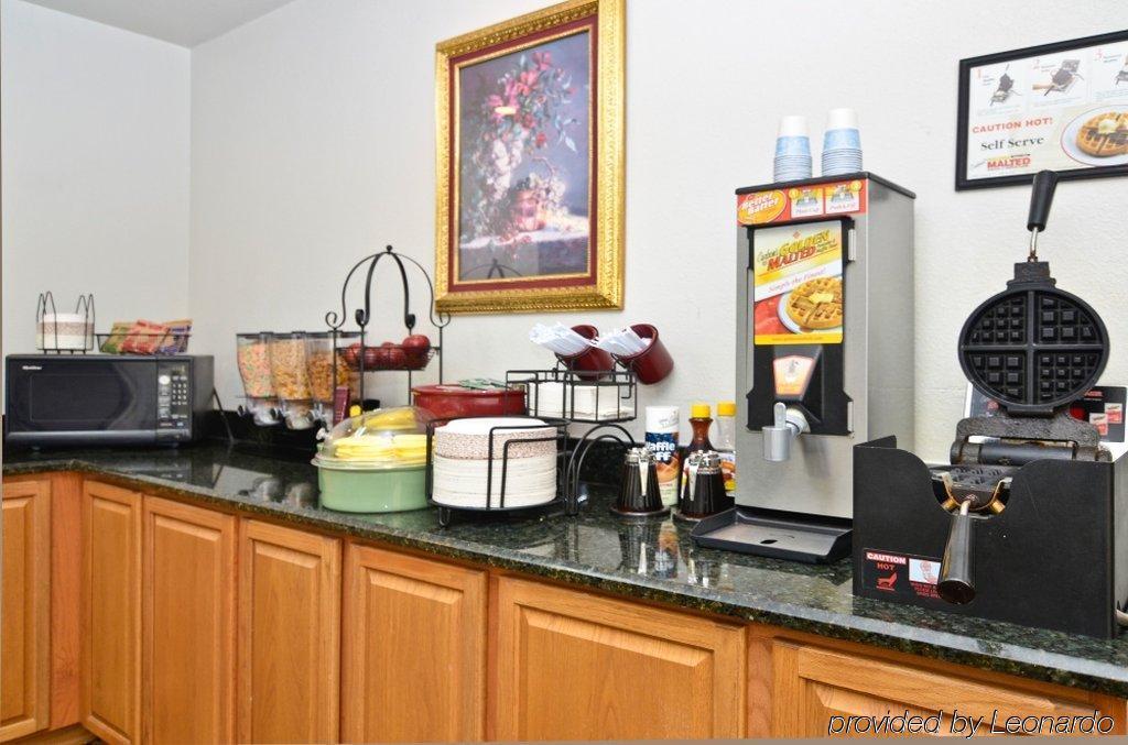 Baymont By Wyndham Ardmore I-35 Restaurante foto